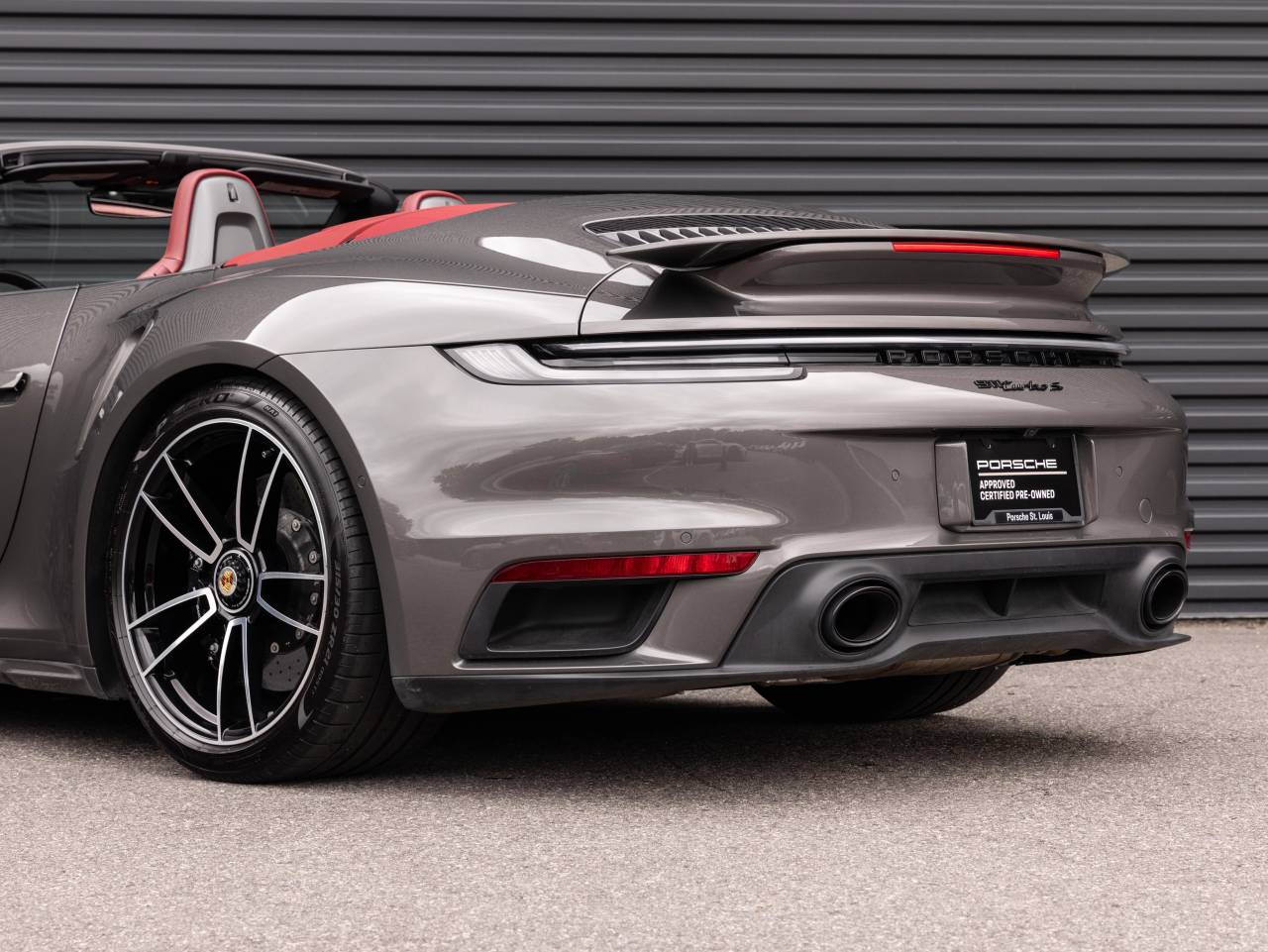 2023 Porsche 911 911 Turbo S Cabriolet (MY23)