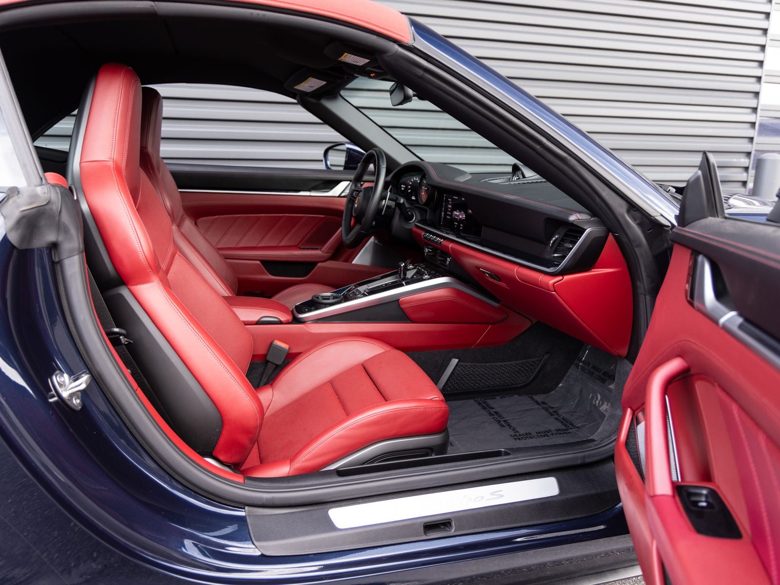 2021 Porsche 911 911 Turbo S Cabriolet (MY21)