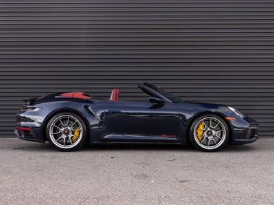 2021 Porsche 911 911 Turbo S Cabriolet (MY21)