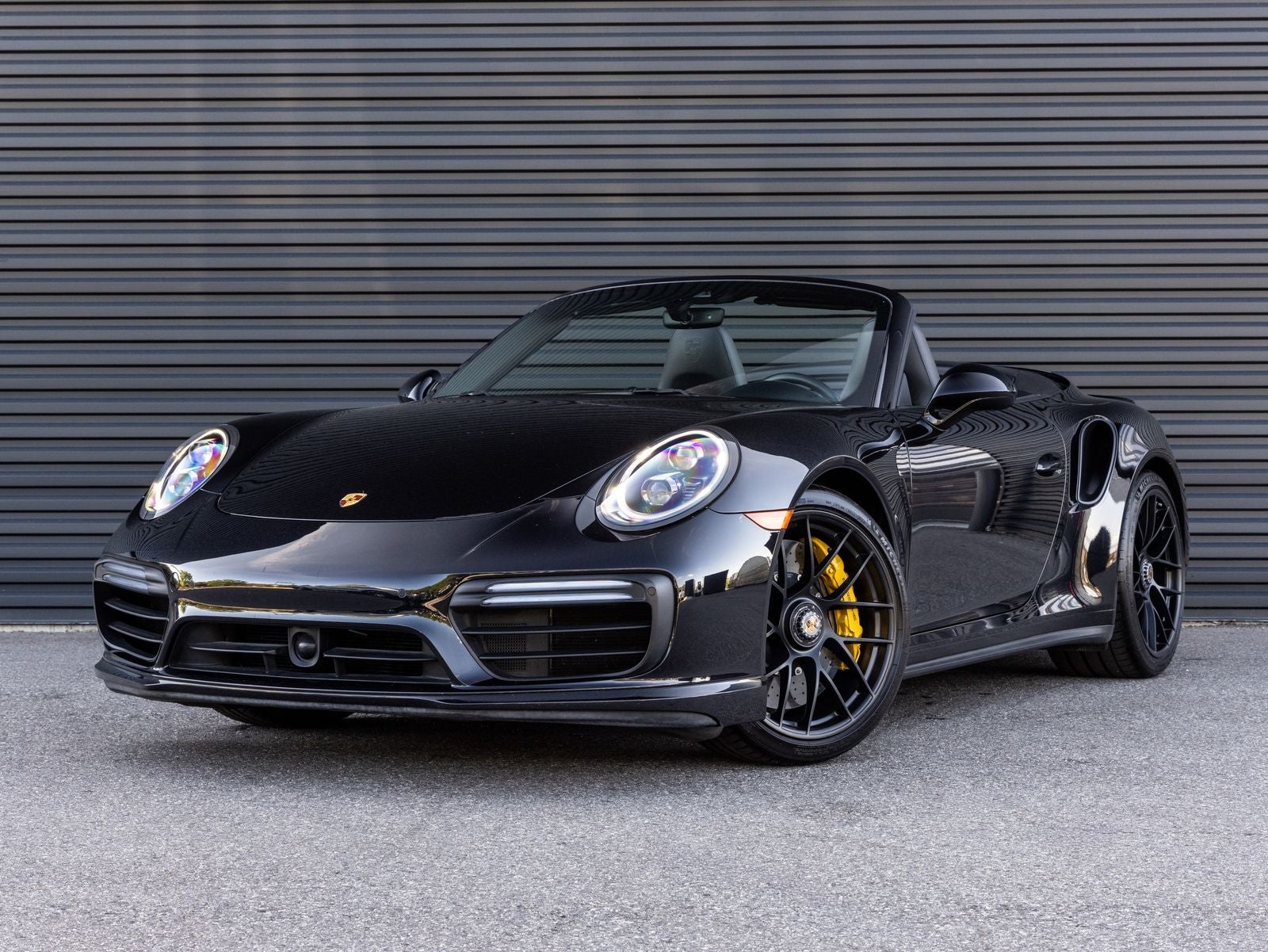 2019 Porsche 911 911 Turbo S Cabriolet
