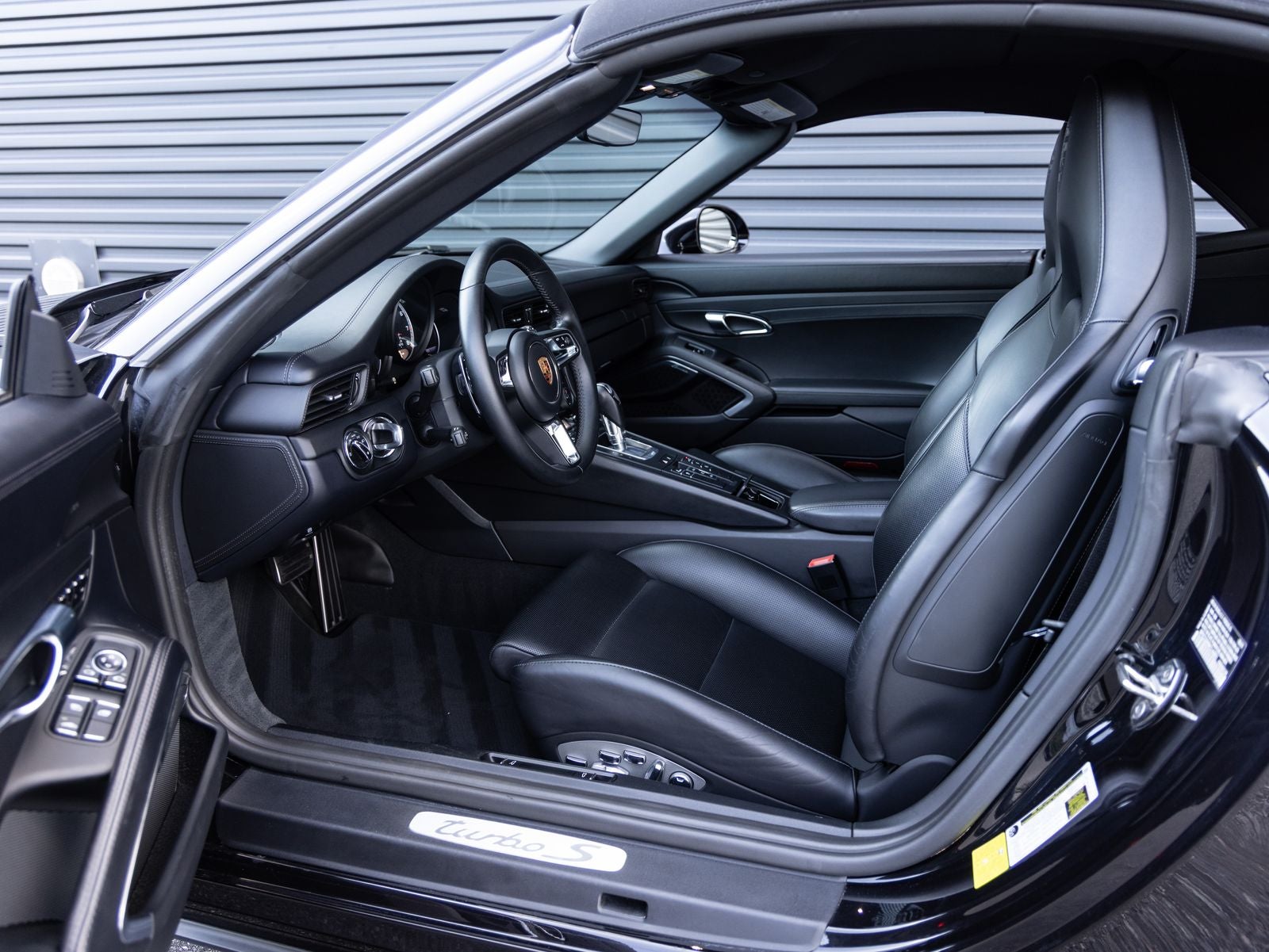2019 Porsche 911 911 Turbo S Cabriolet