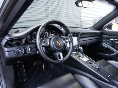 2019 Porsche 911 911 Turbo S Cabriolet