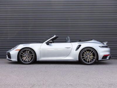 2022 Porsche 911 911 Turbo S Cabriolet (MY22)
