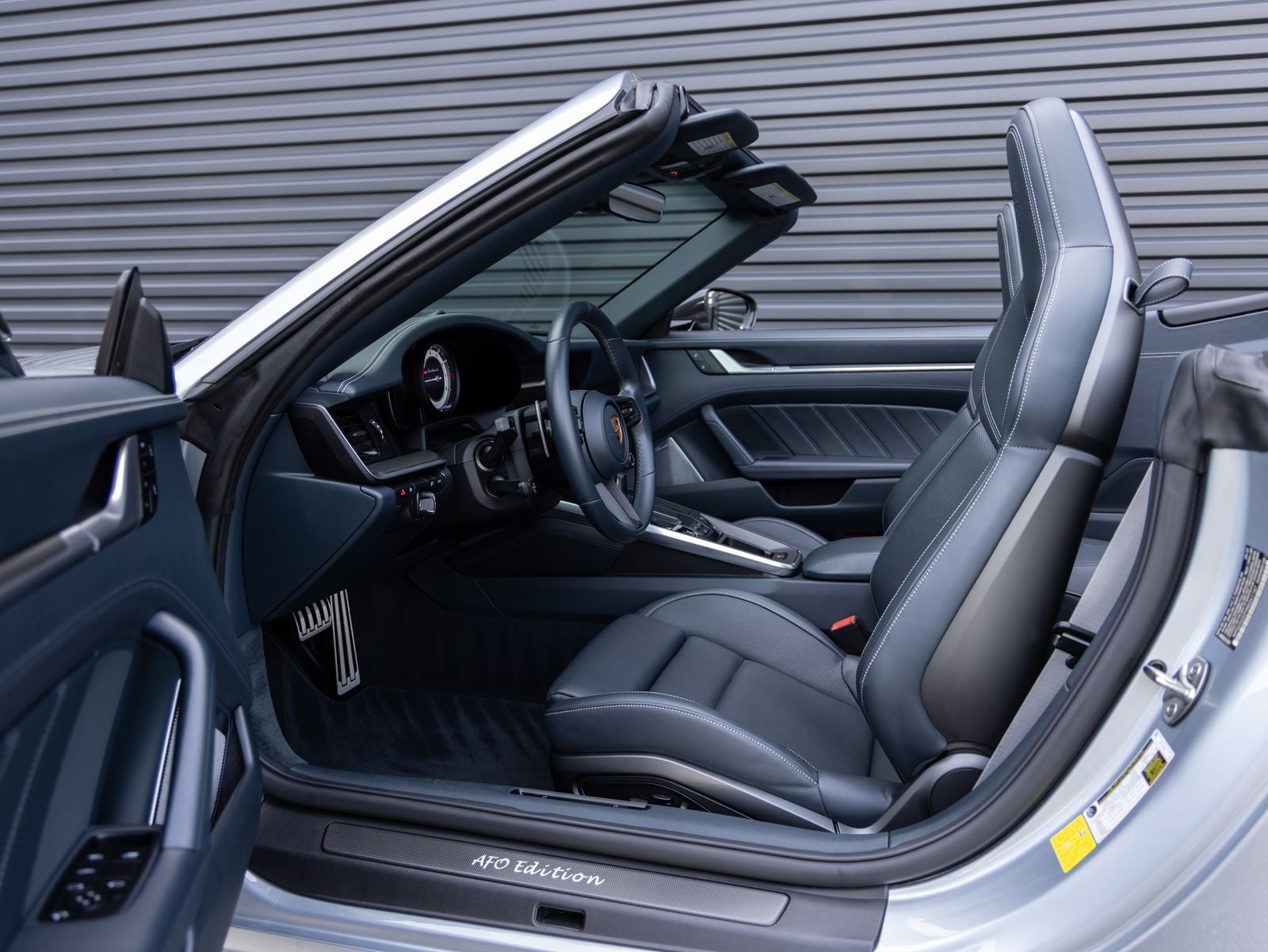 2022 Porsche 911 911 Turbo S Cabriolet (MY22)