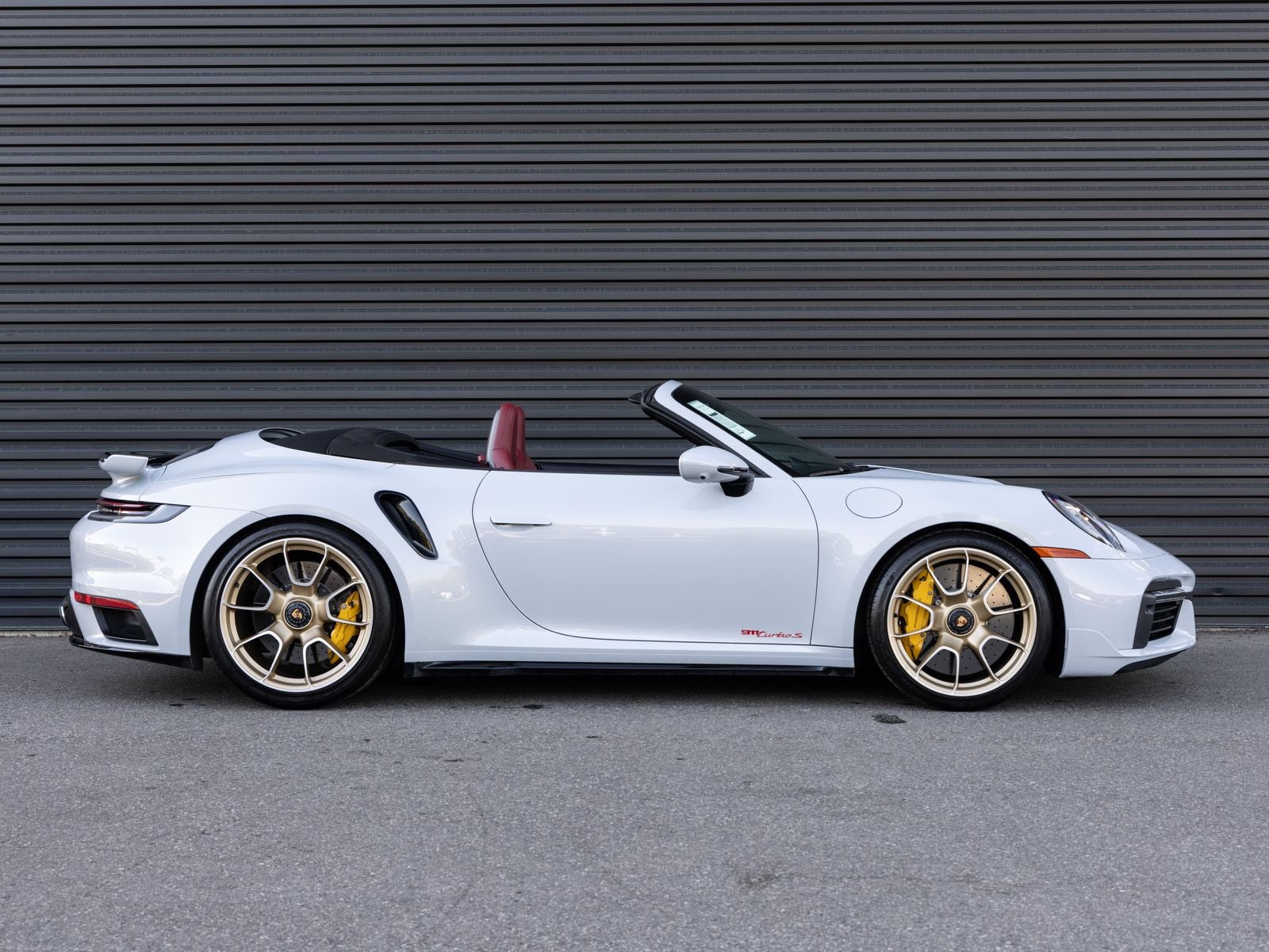 2023 Porsche 911 911 Turbo S Cabriolet (MY23)