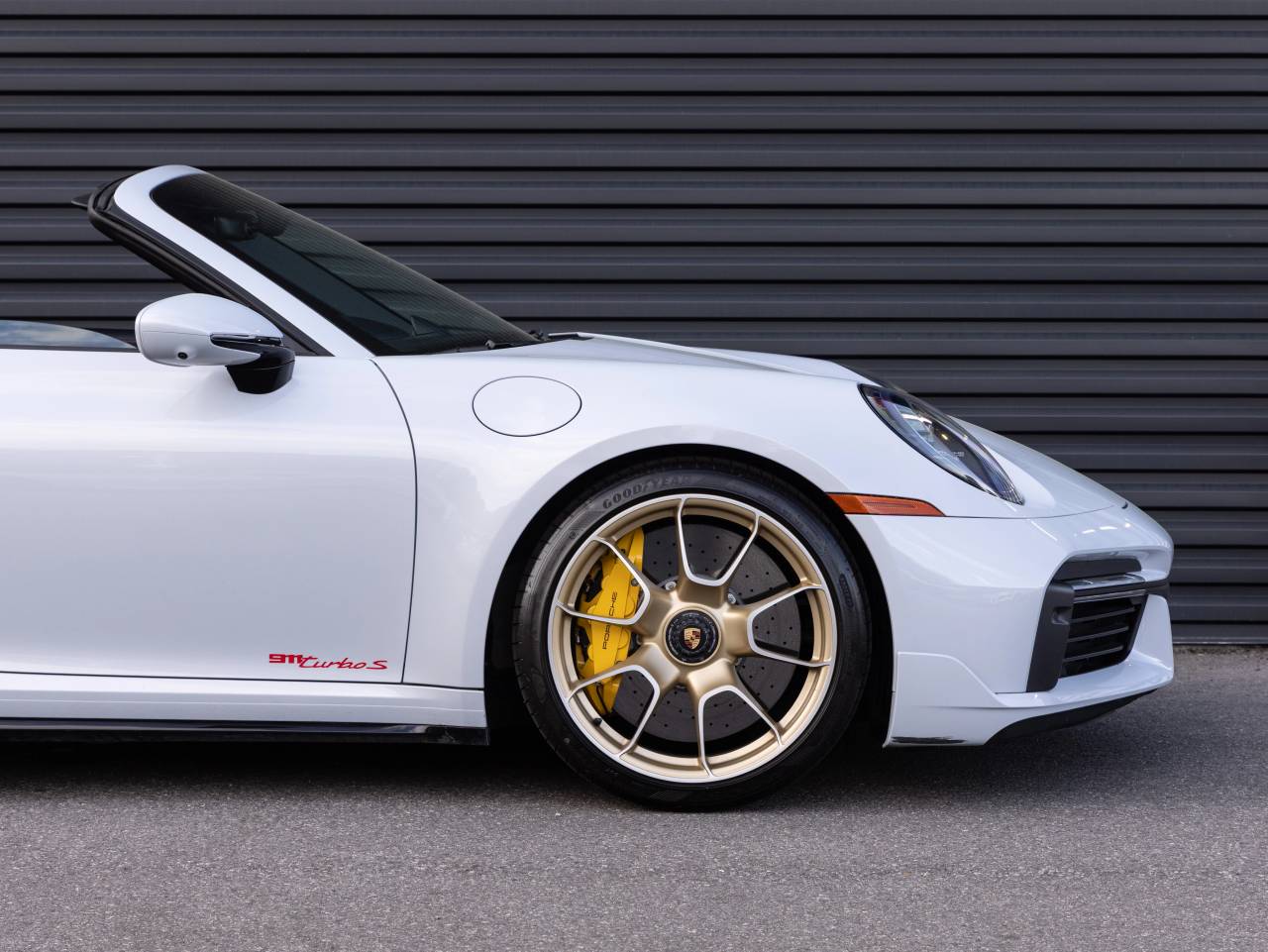 2023 Porsche 911 911 Turbo S Cabriolet (MY23)