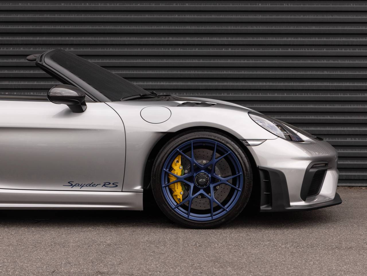 2025 Porsche 718 Spyder RS