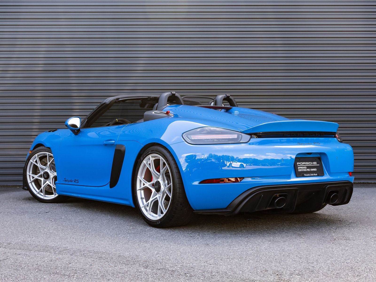 2025 Porsche 718 Spyder RS