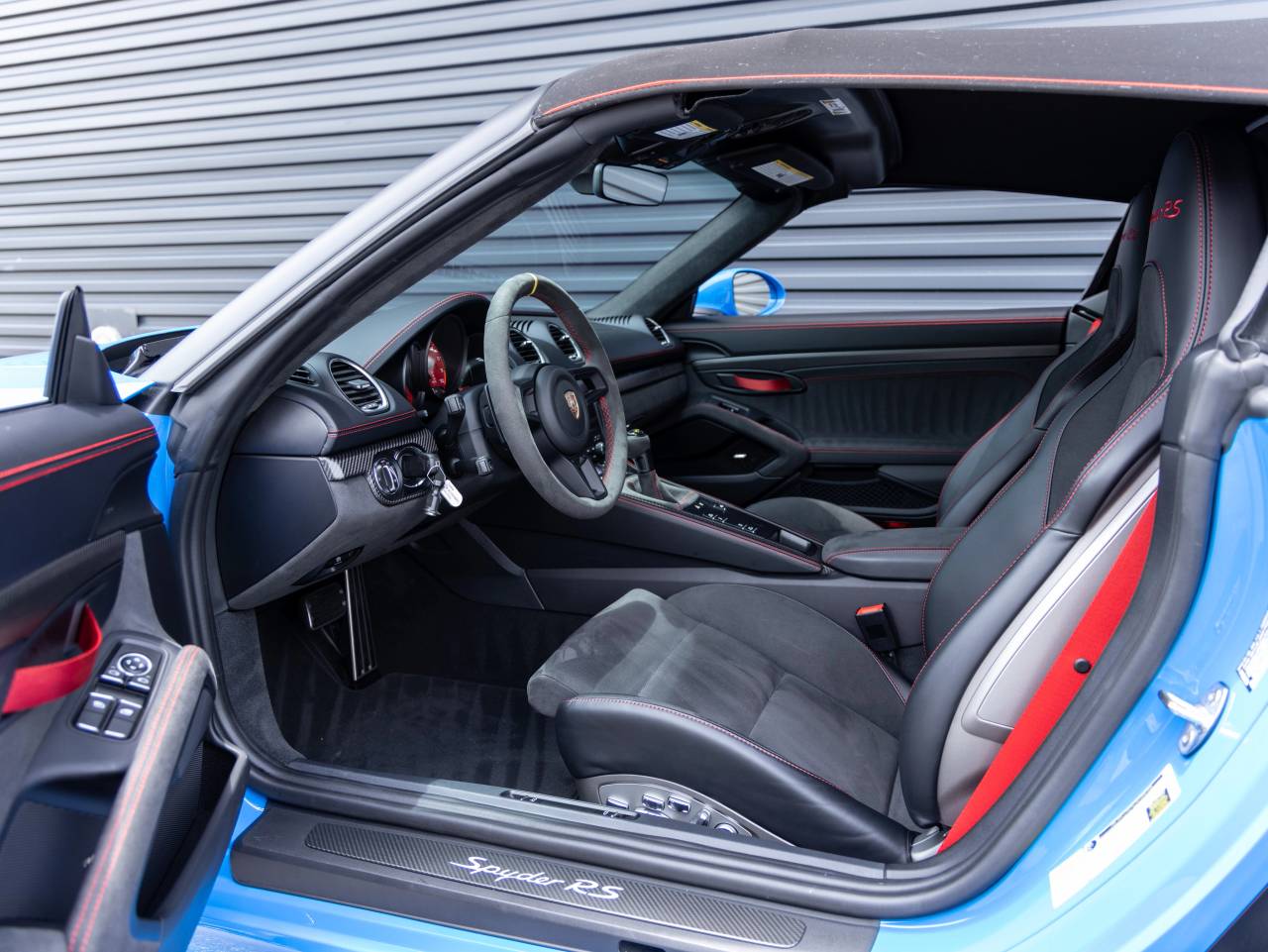 2025 Porsche 718 718 Spyder RS