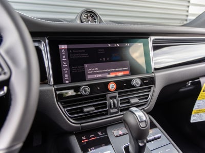 2026 Porsche Macan Macan T