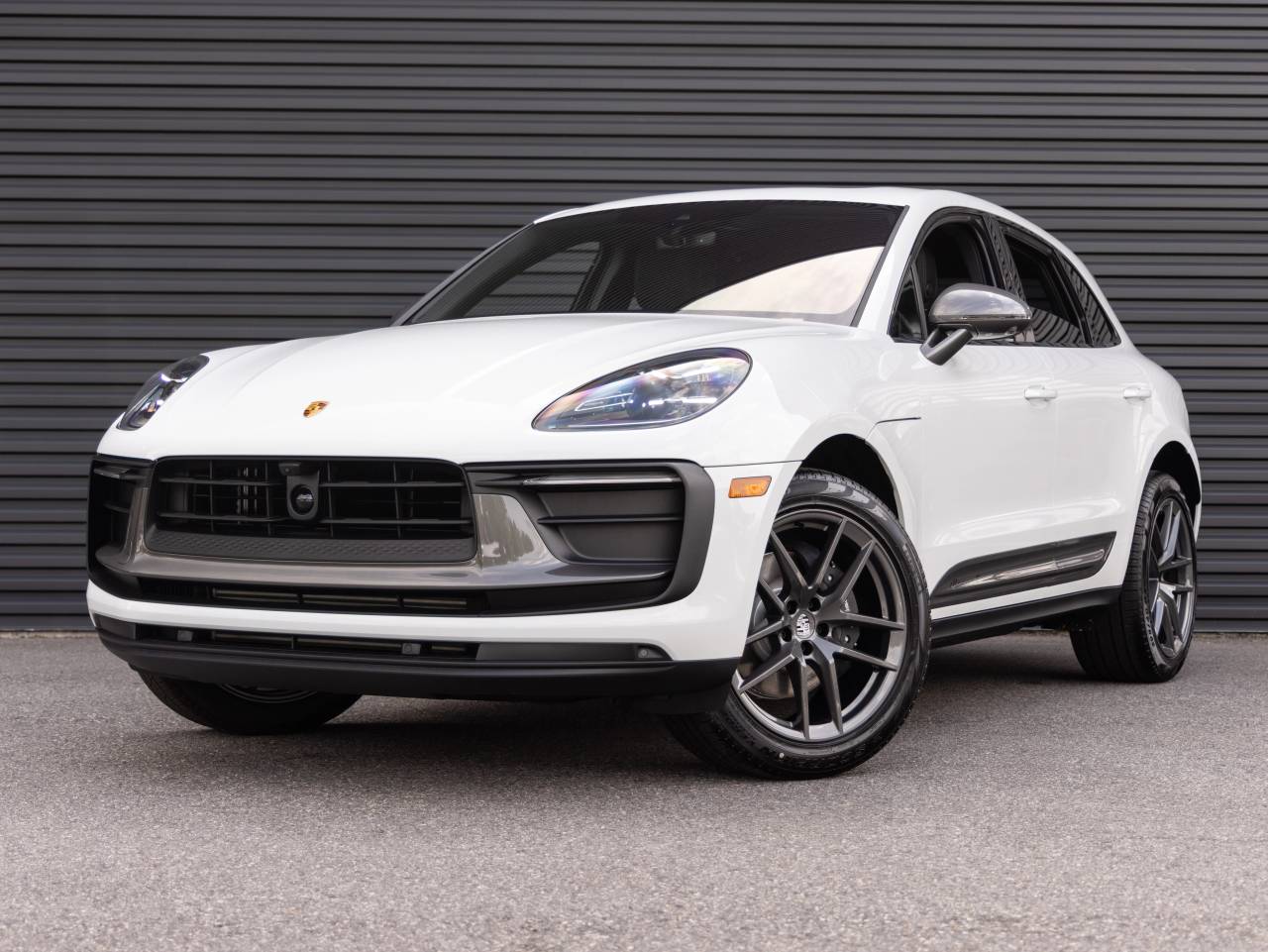 2026 Porsche Macan Macan T