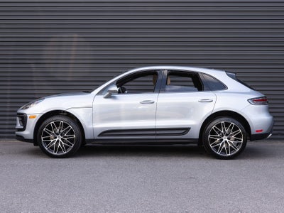 2026 Porsche Macan Macan