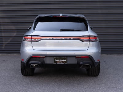 2026 Porsche Macan Macan