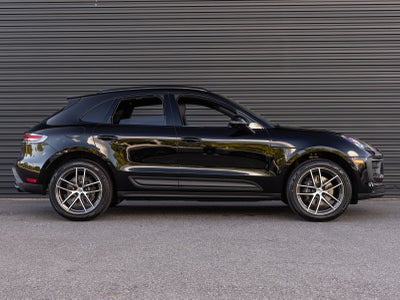 2026 Porsche Macan Macan