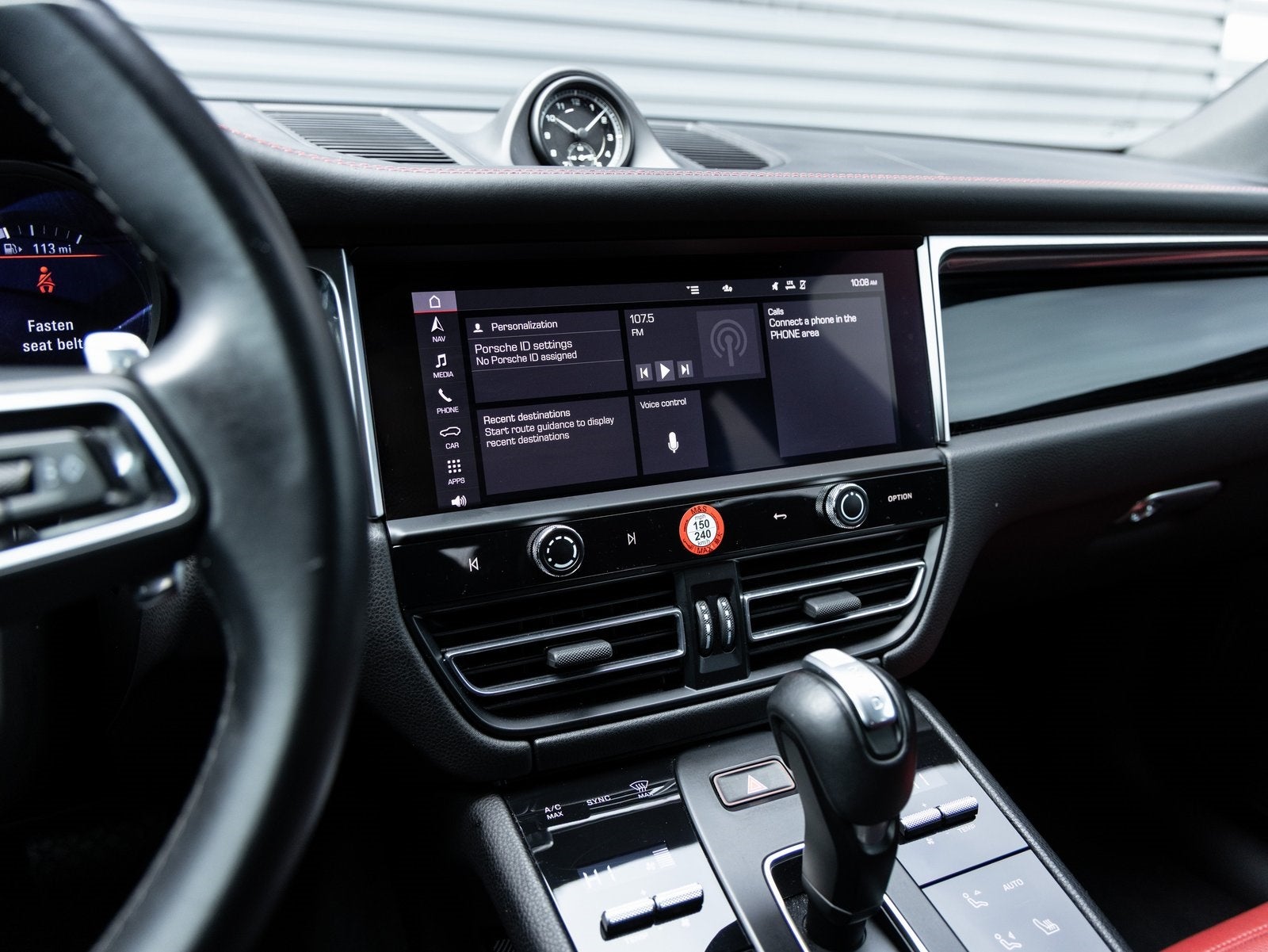 2024 Porsche Macan Macan (MY24)