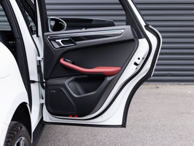 2024 Porsche Macan Macan (MY24)