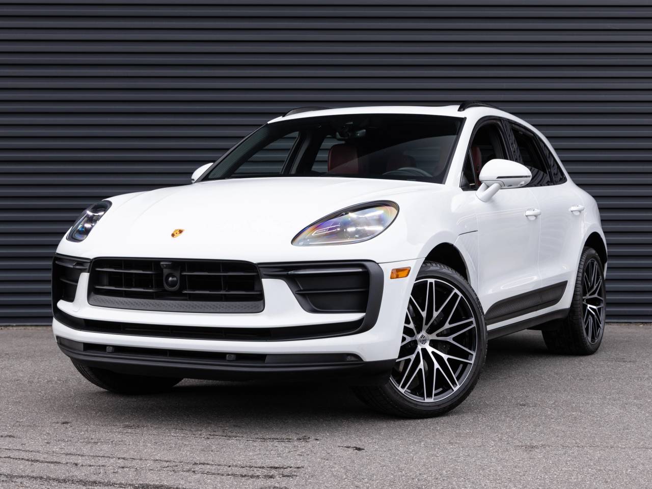 2024 Porsche Macan Macan (MY24)
