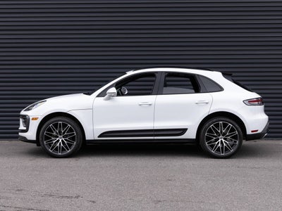2024 Porsche Macan Macan (MY24)