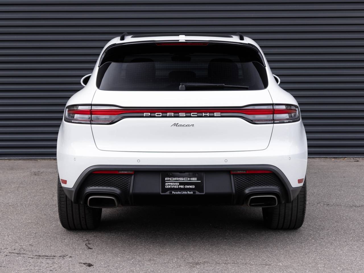 2024 Porsche Macan Macan (MY24)