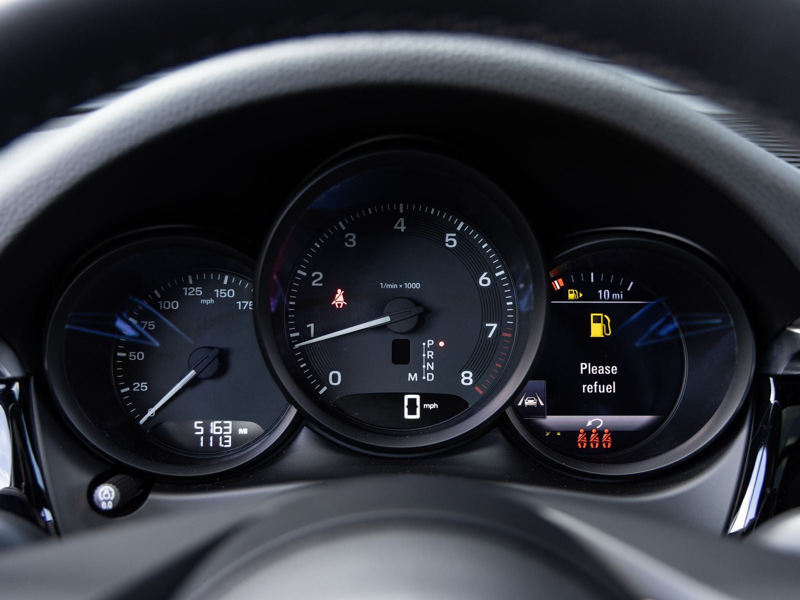 2025 Porsche Macan AWD