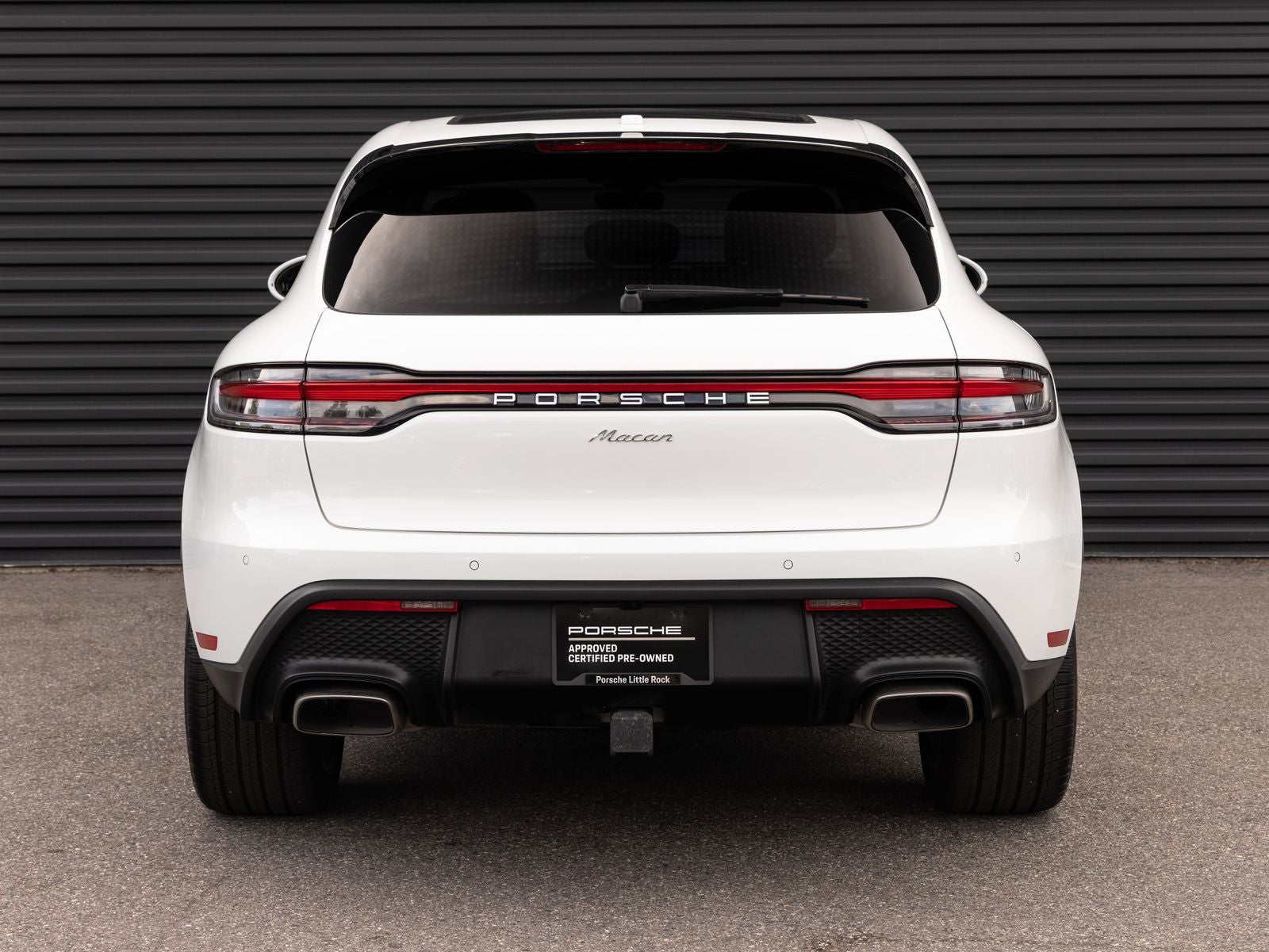 2025 Porsche Macan AWD