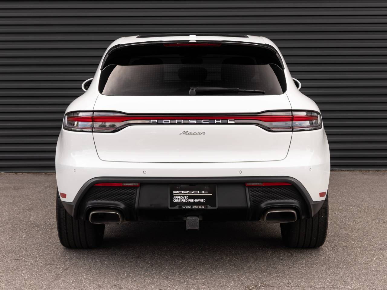 2025 Porsche Macan AWD