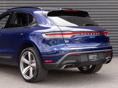 2025 Porsche Macan AWD