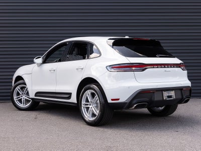 2026 Porsche Macan AWD