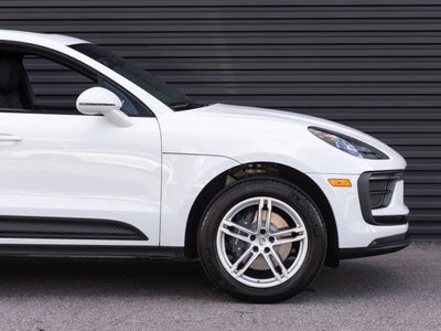 2026 Porsche Macan AWD