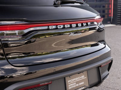 2025 Porsche Macan AWD