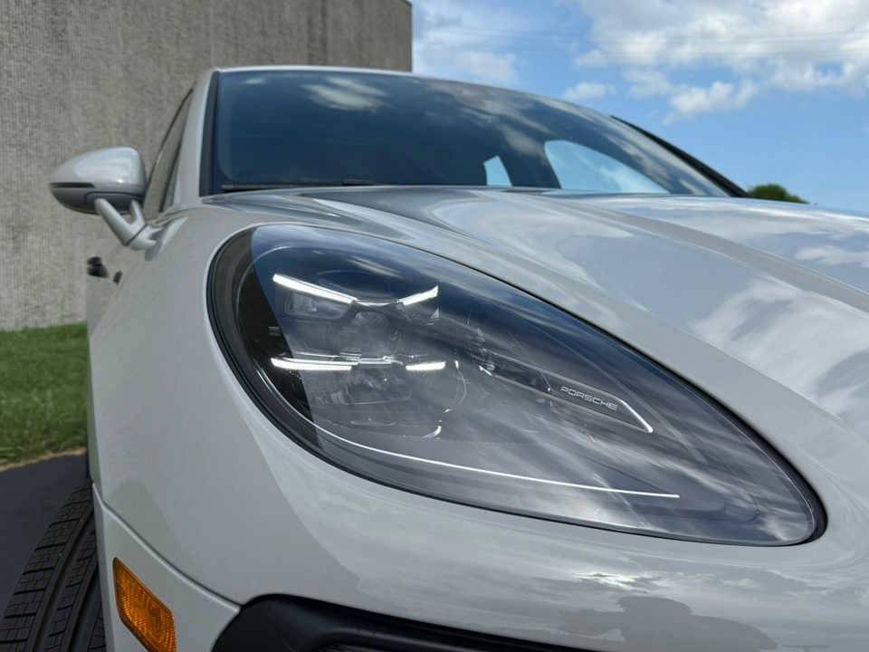 2025 Porsche Macan Macan