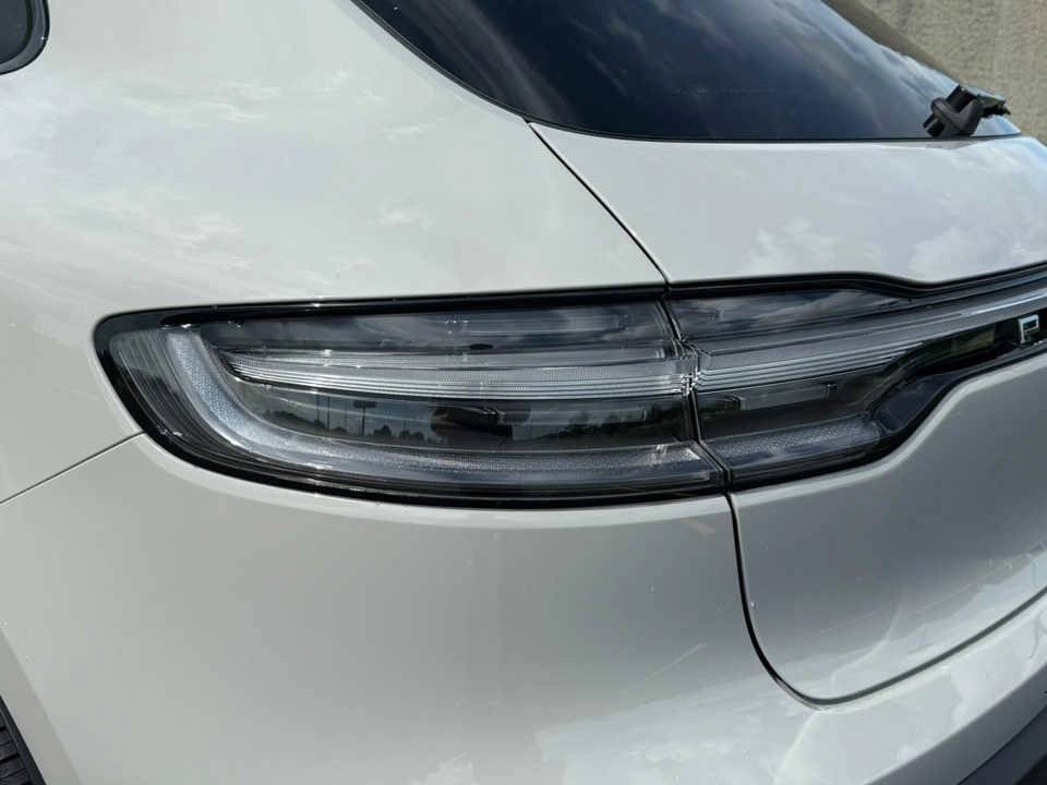 2025 Porsche Macan Macan