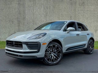 2025 Porsche Macan Macan