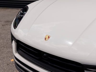 2025 Porsche Macan Macan