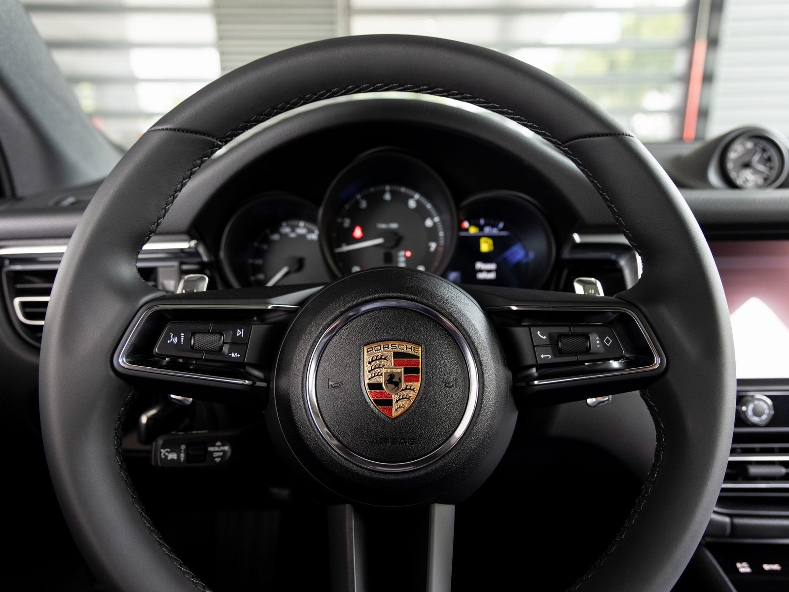 2025 Porsche Macan Macan