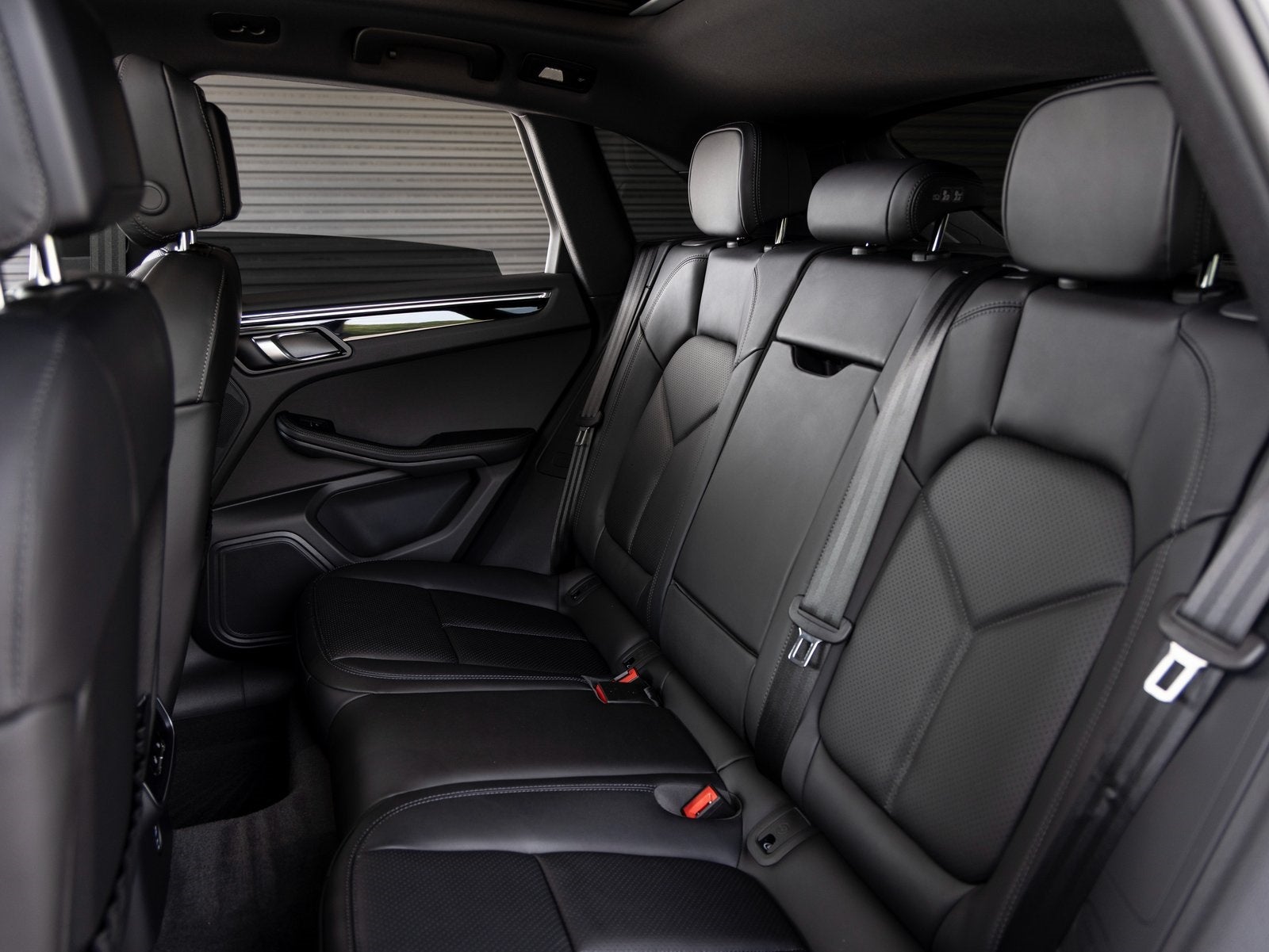 2025 Porsche Macan Macan