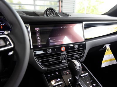 2025 Porsche Macan Macan