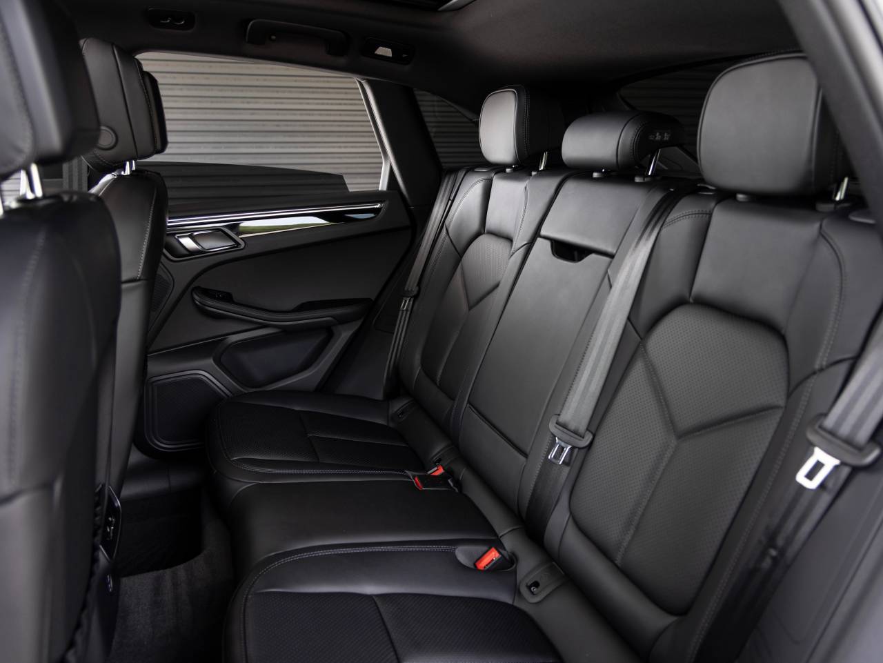 2025 Porsche Macan Macan