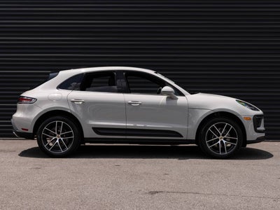2025 Porsche Macan Macan