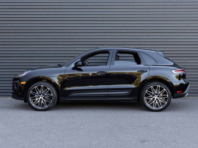 2026 Porsche Macan AWD