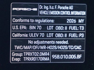 2026 Porsche Macan AWD