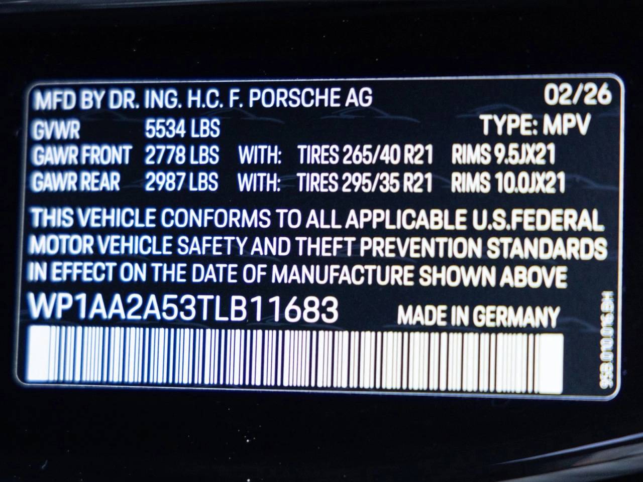 2026 Porsche Macan AWD