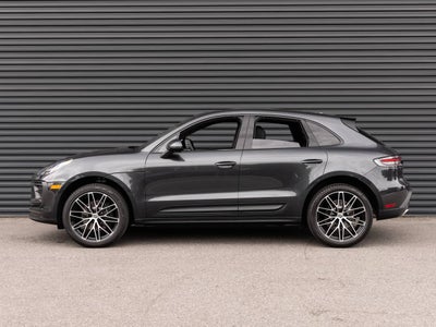 2026 Porsche Macan AWD