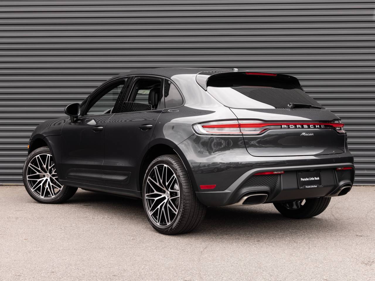 2026 Porsche Macan AWD