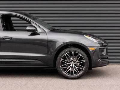 2026 Porsche Macan AWD
