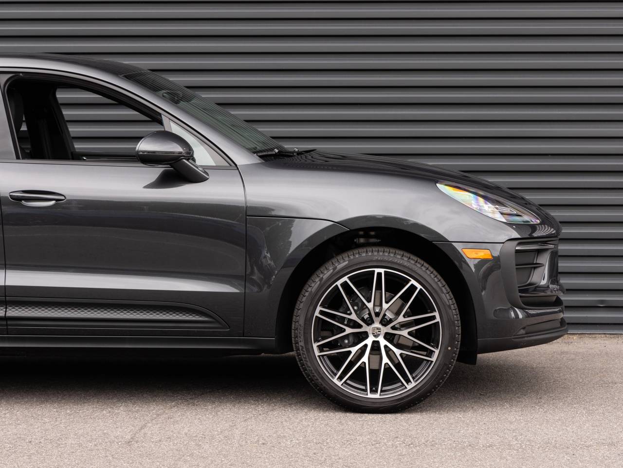 2026 Porsche Macan AWD