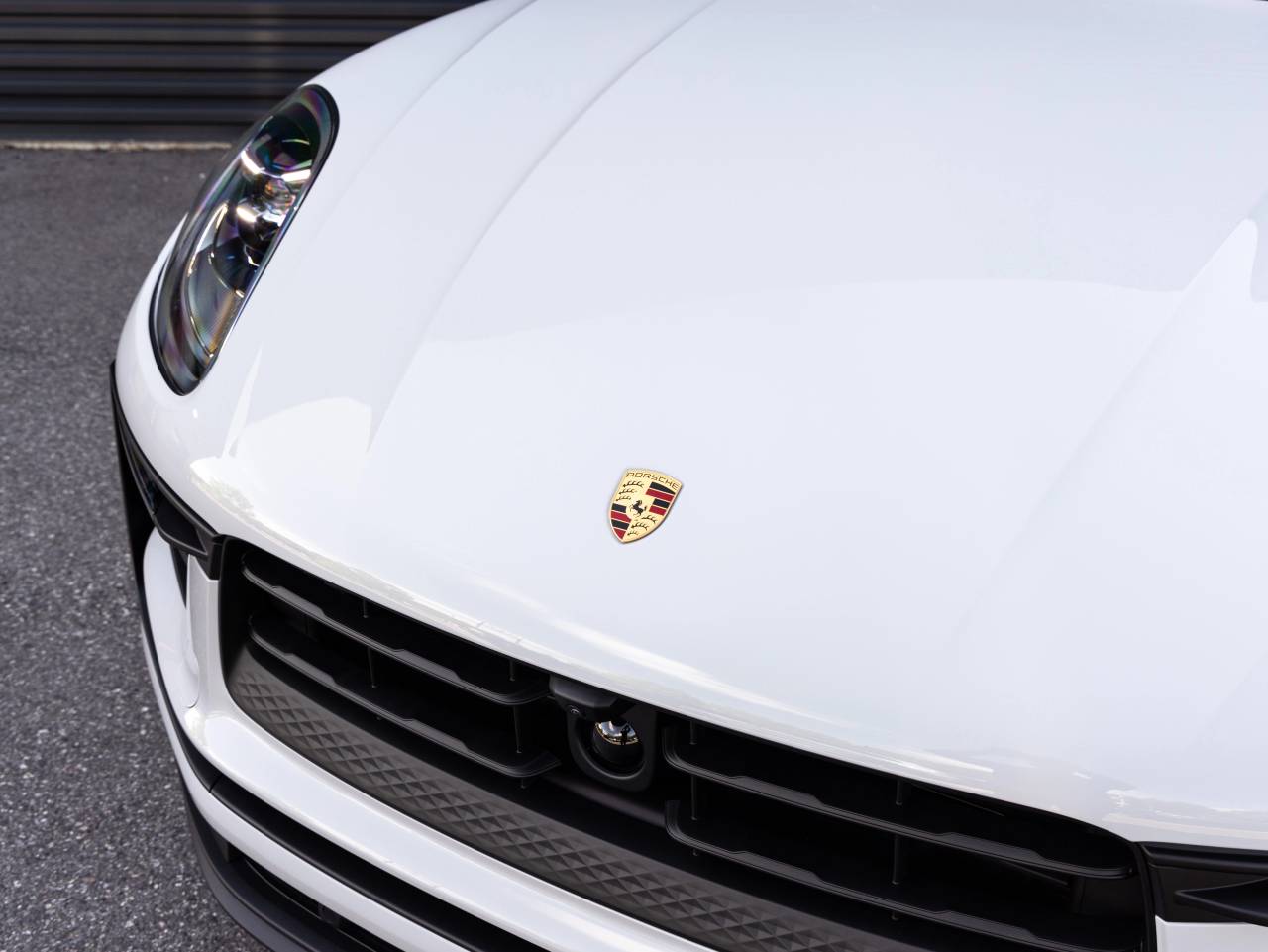2026 Porsche Macan AWD
