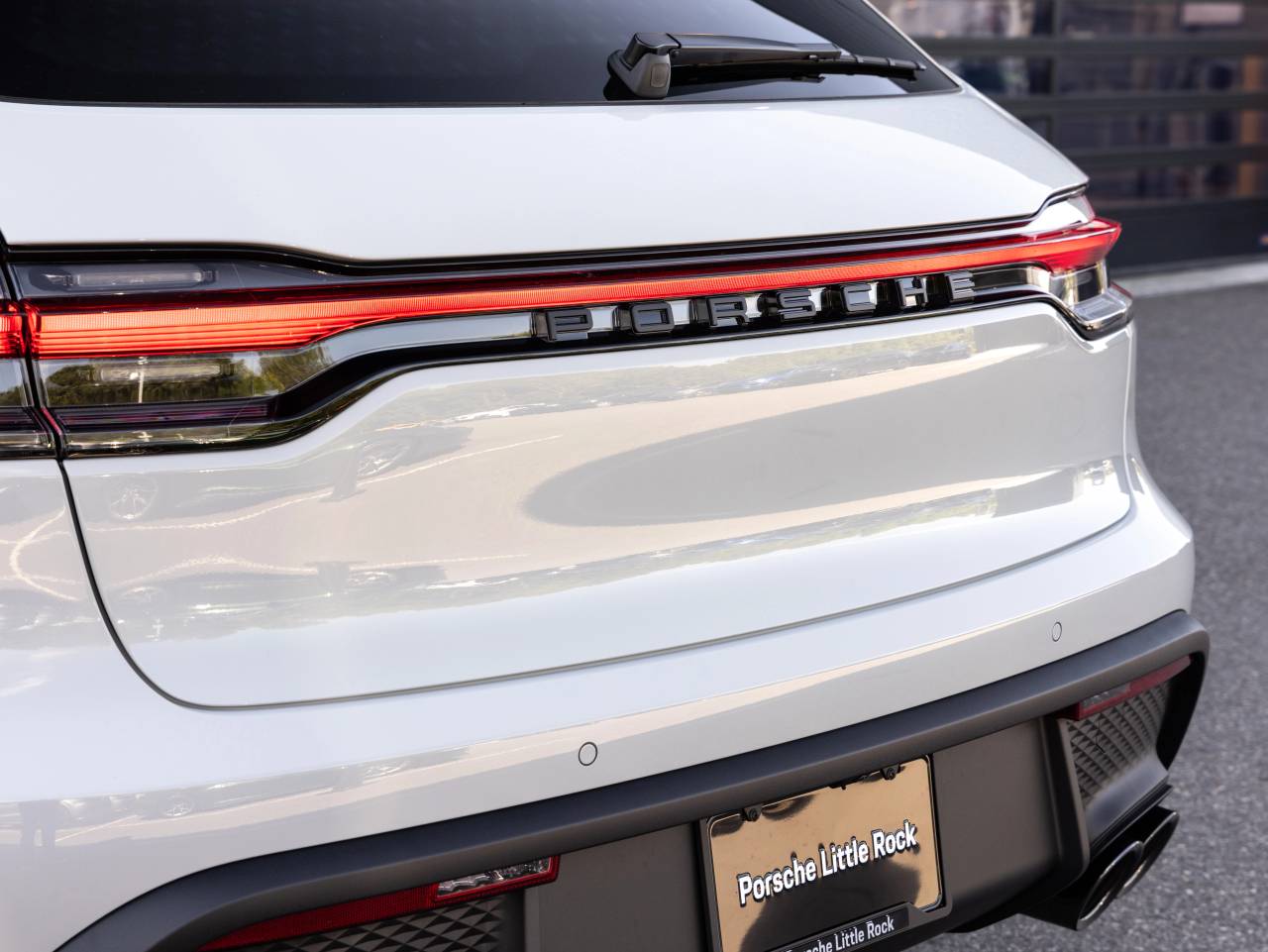 2026 Porsche Macan AWD