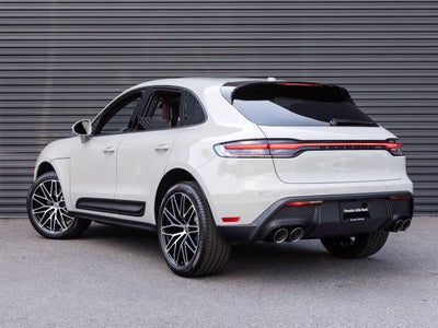 2026 Porsche Macan AWD