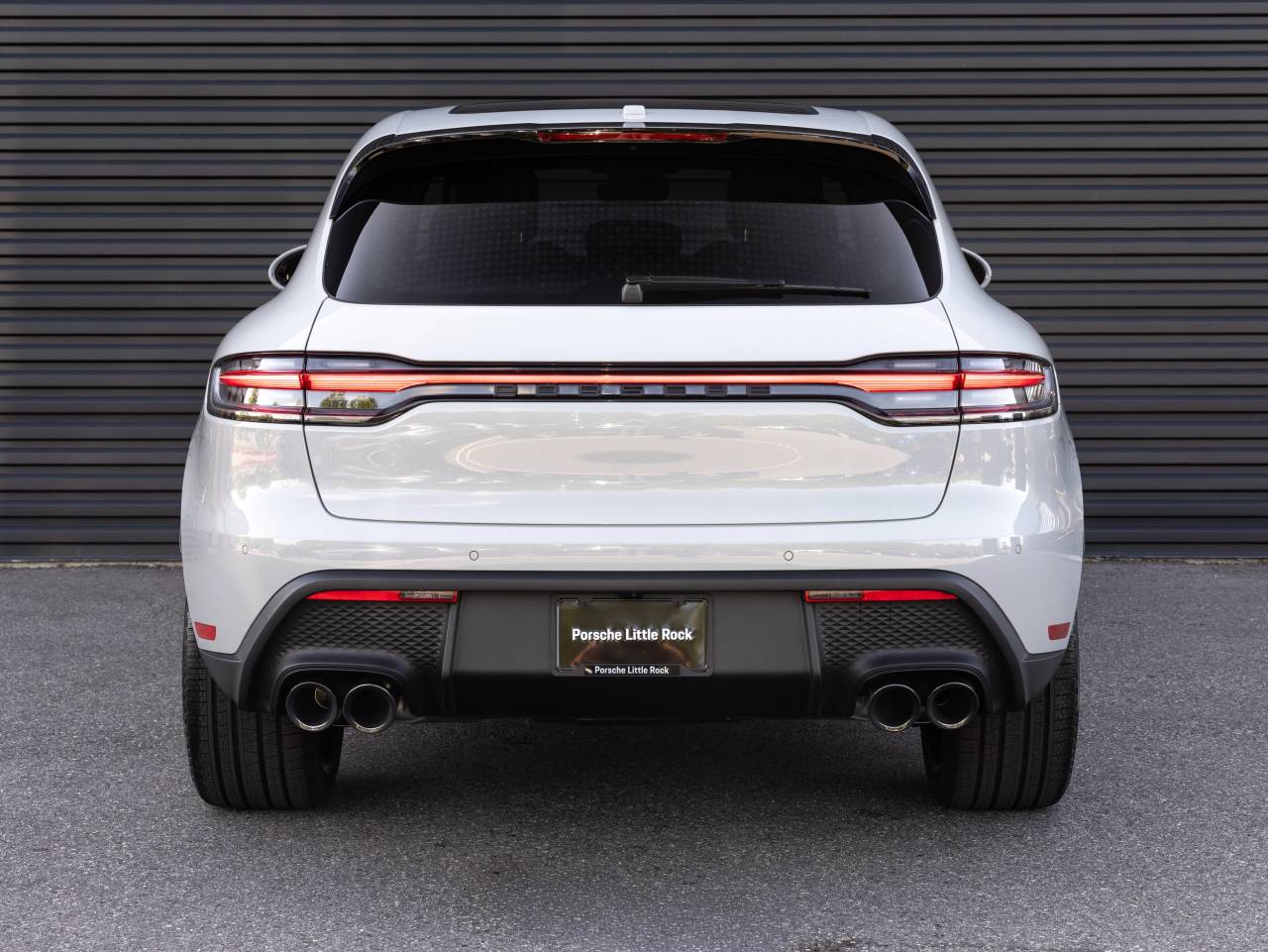 2026 Porsche Macan AWD